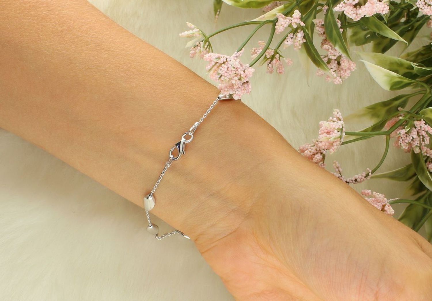 Srebrna Bransoletka 925 z Ozdobnymi Blaszkami – 19 cm Elegancji, DIA-BRA-13504-925 Ag.jpg