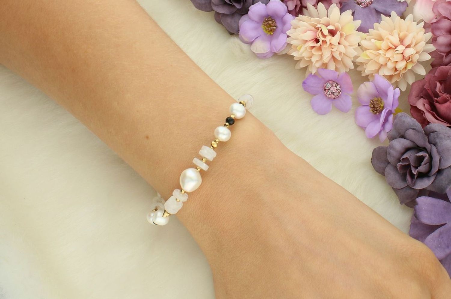 Bransoletka damska srebrna z perłą, kamieniem księżycowym i turmalinem  Kamienie naturalne  DIA-BRA-13517-925  Srebro 925  17 + 2 cm.jpg