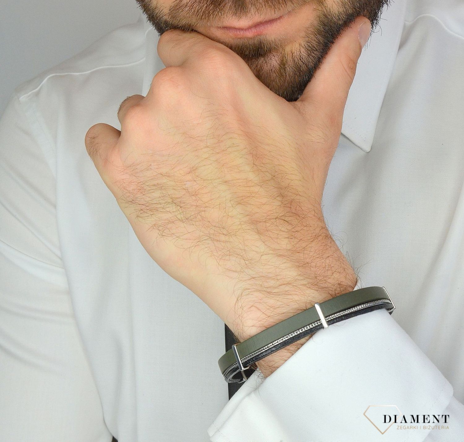 Bransoletka męska Ciemna zieleń skóra ze stalowymi łańcuszkiem DIA-BRA-13535-STAL. Bransoletka skórzana w kolorze ciemnej zieleni z ozdobnym łańcuszkiem 1.jpg