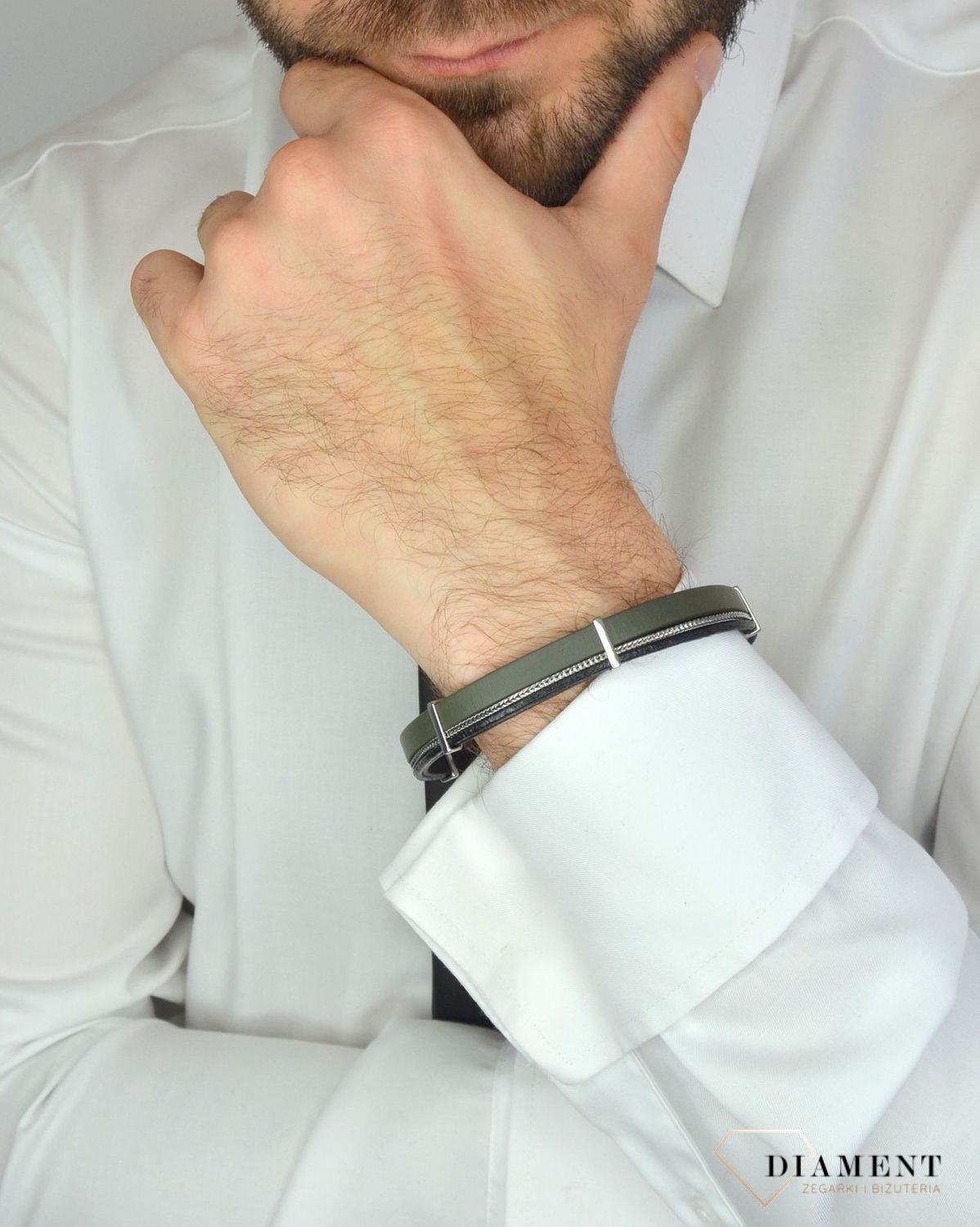 Bransoletka męska Ciemna zieleń skóra ze stalowymi łańcuszkiem DIA-BRA-13535-STAL. Bransoletka skórzana w kolorze ciemnej zieleni z ozdobnym łańcuszkiem 1.jpg