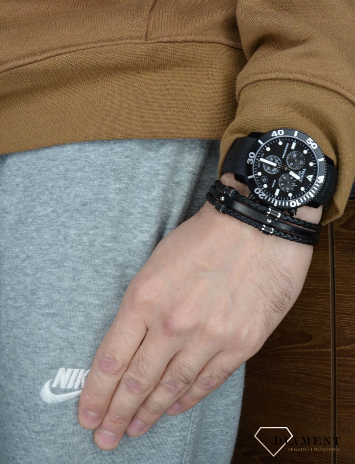 Bransoletka męska skórzana 'Czarna blaszka do graweru'.jpg