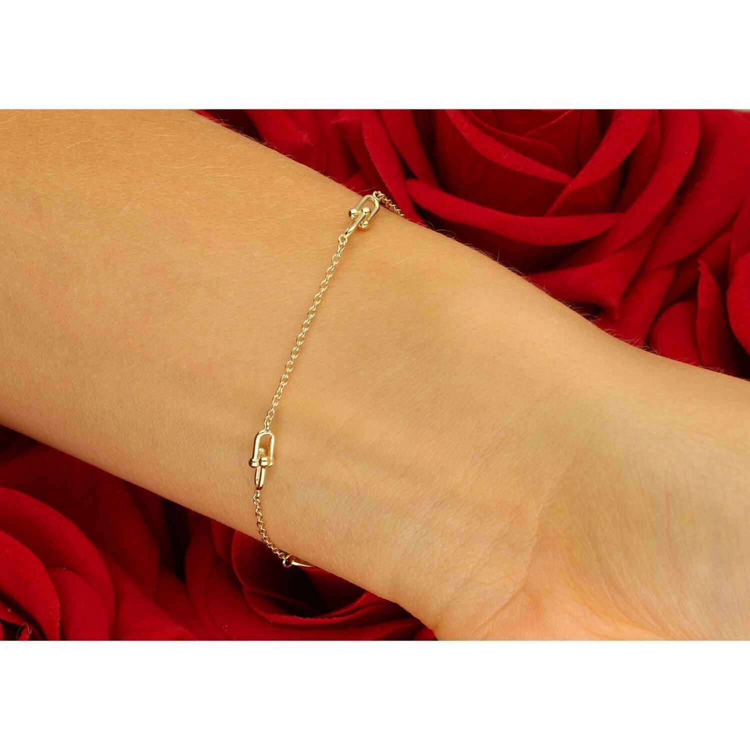 Ekskluzywna bransoletka damska ze złota próby 585 o wzorze inspirowanym Cartierr. Model DIA-BRA-13786-585, waga 1,90 g, długość 17 + 2 cm, zapięcie na karabińczyk. Idealny prezent dla niej!1.jpg