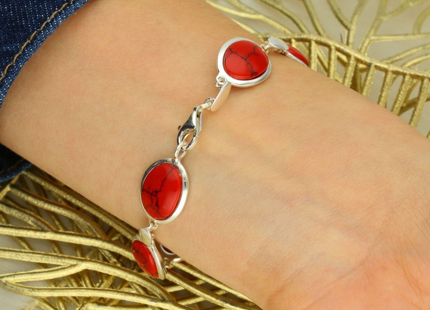 Srebrna Bransoletka z Koralem Naturalnym – Owalne Elementy, Srebro 925.jpg