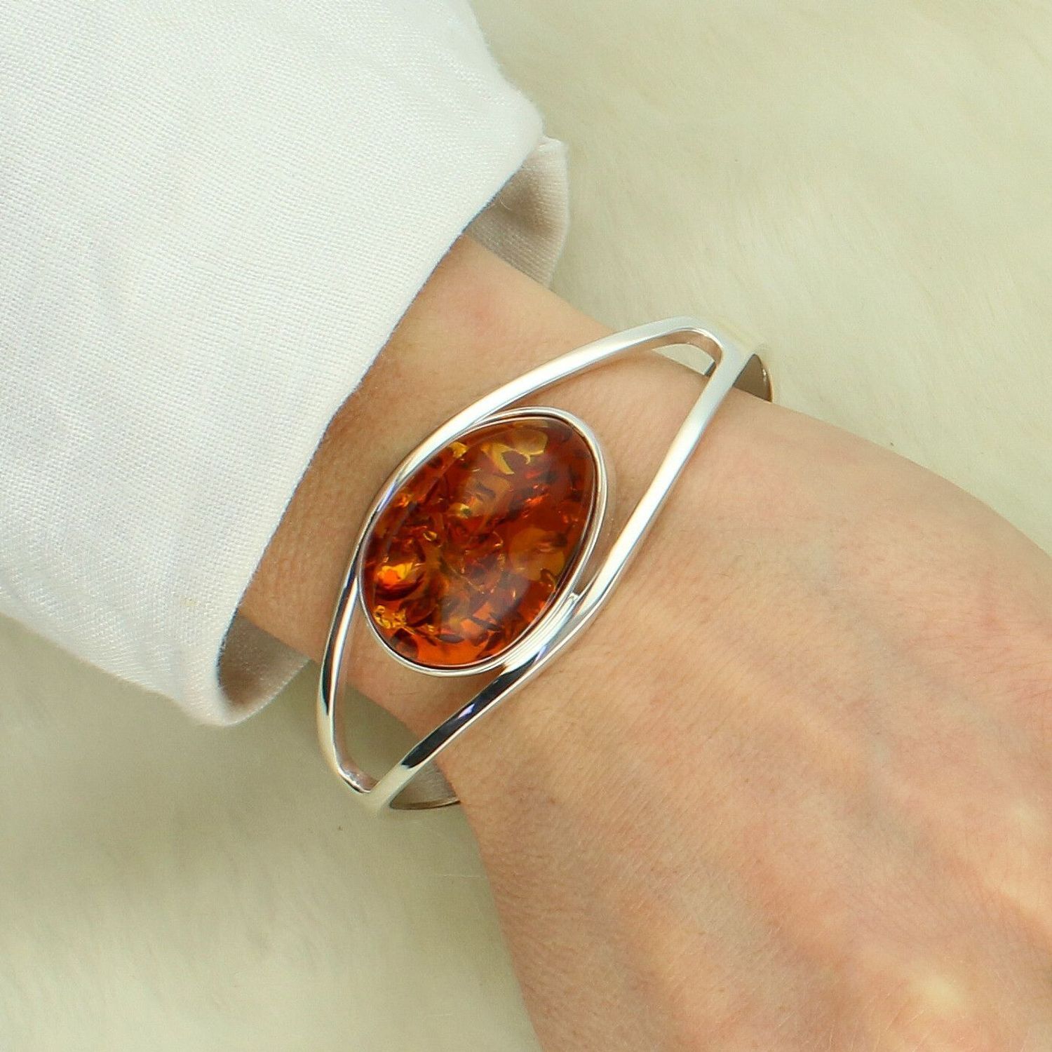 Bransoletka Mankietowa Srebrna 925 z Bursztynem fashion.jpg