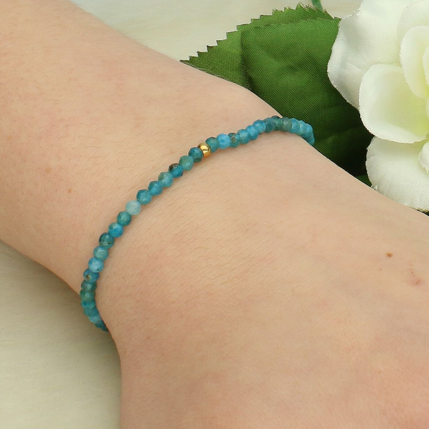 Bransoletka z jadeitu morganitowego na żyłce – naturalna biżuteria damska.jpg