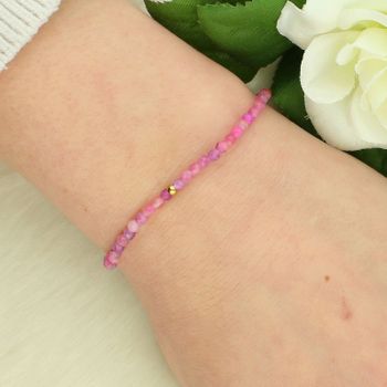 Bransoletka z różowego turmalinu – elegancka biżuteria z naturalnych kamieni pink.jpg