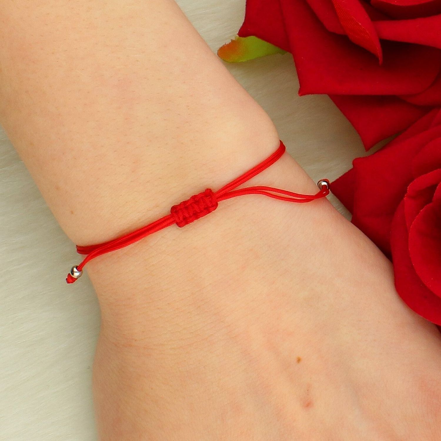 Bransoletka srebrna na czerwonym sznurku - znak nieskończoności z cyrkoniami DIA-BRA-14198-925.jpg