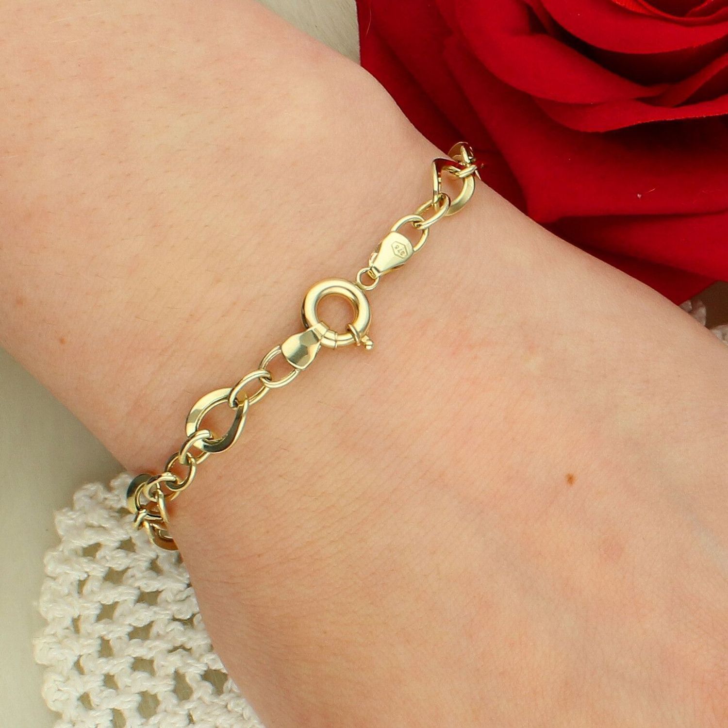 Złota bransoletka damska 375 modny wzór 19 cm – elegancka damska.jpg