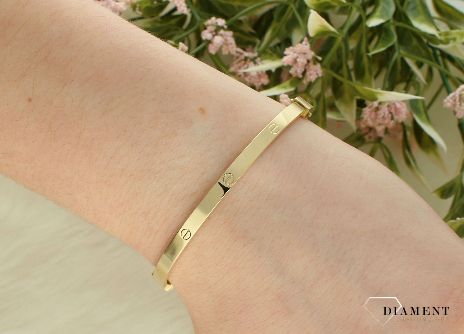 Sztywna złota bransoletka 'gładki połysk złota' DIA-BRA-1759-585.jpg