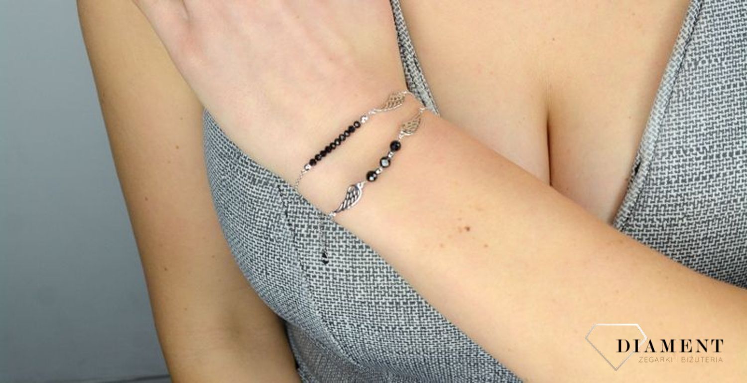 Bransoletka srebrna skrzydełko i czarne cyrkonie 925.jpg