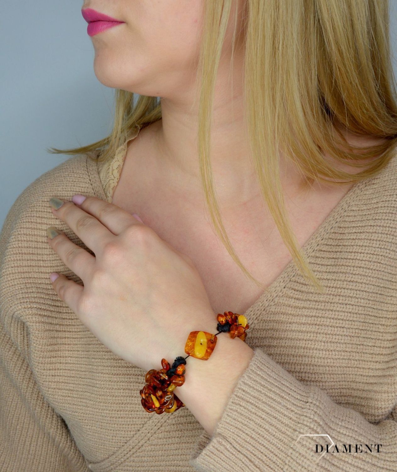 Bransoletka z bursztynem w różnych barwach DIA-BRA-2479-bursztyn.jpg