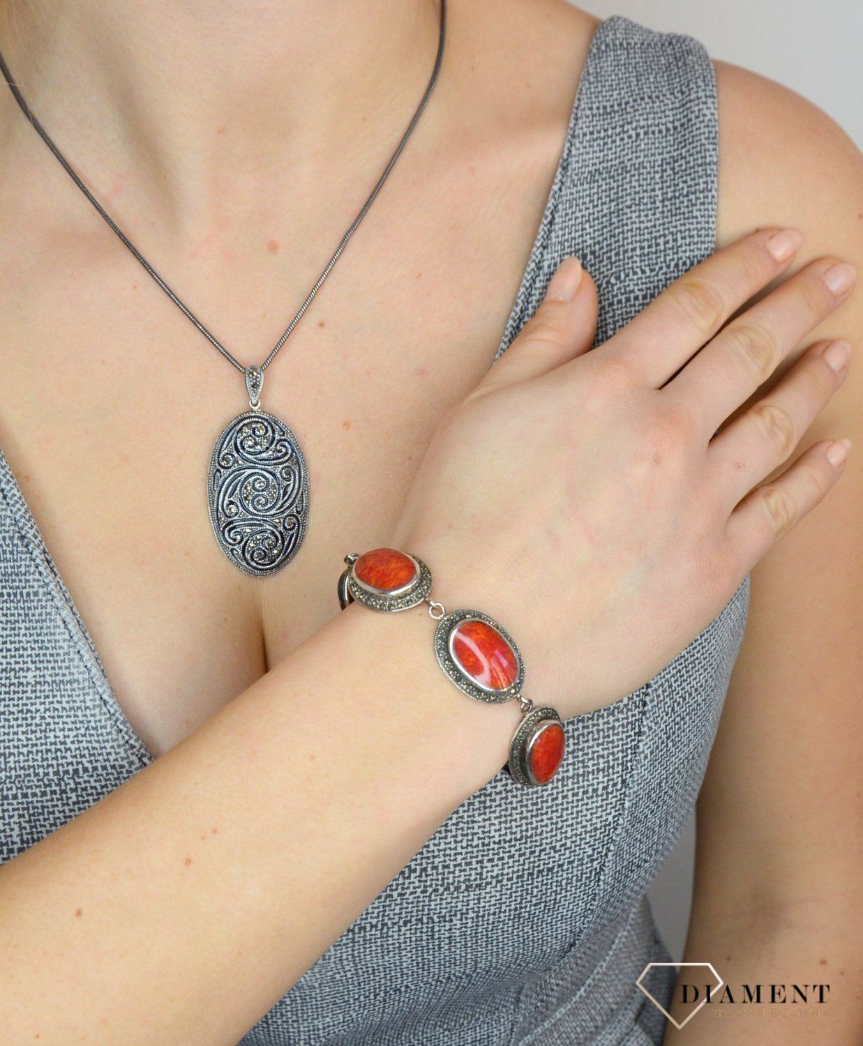 Bransoletka z markazytami i czerwonymi kamieniami DIA-BRA-2506-925.jpg