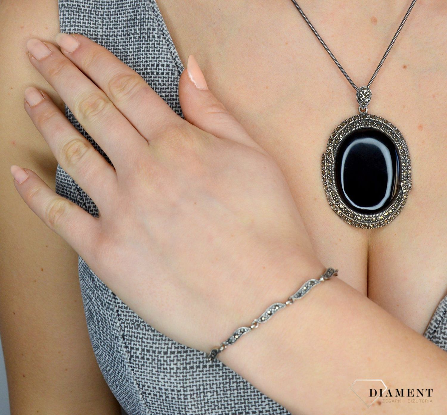 Bransoletka srebrna z markazytami i cyrkoniami w kolorze fioletu DIA-BRA-2511-925.jpg