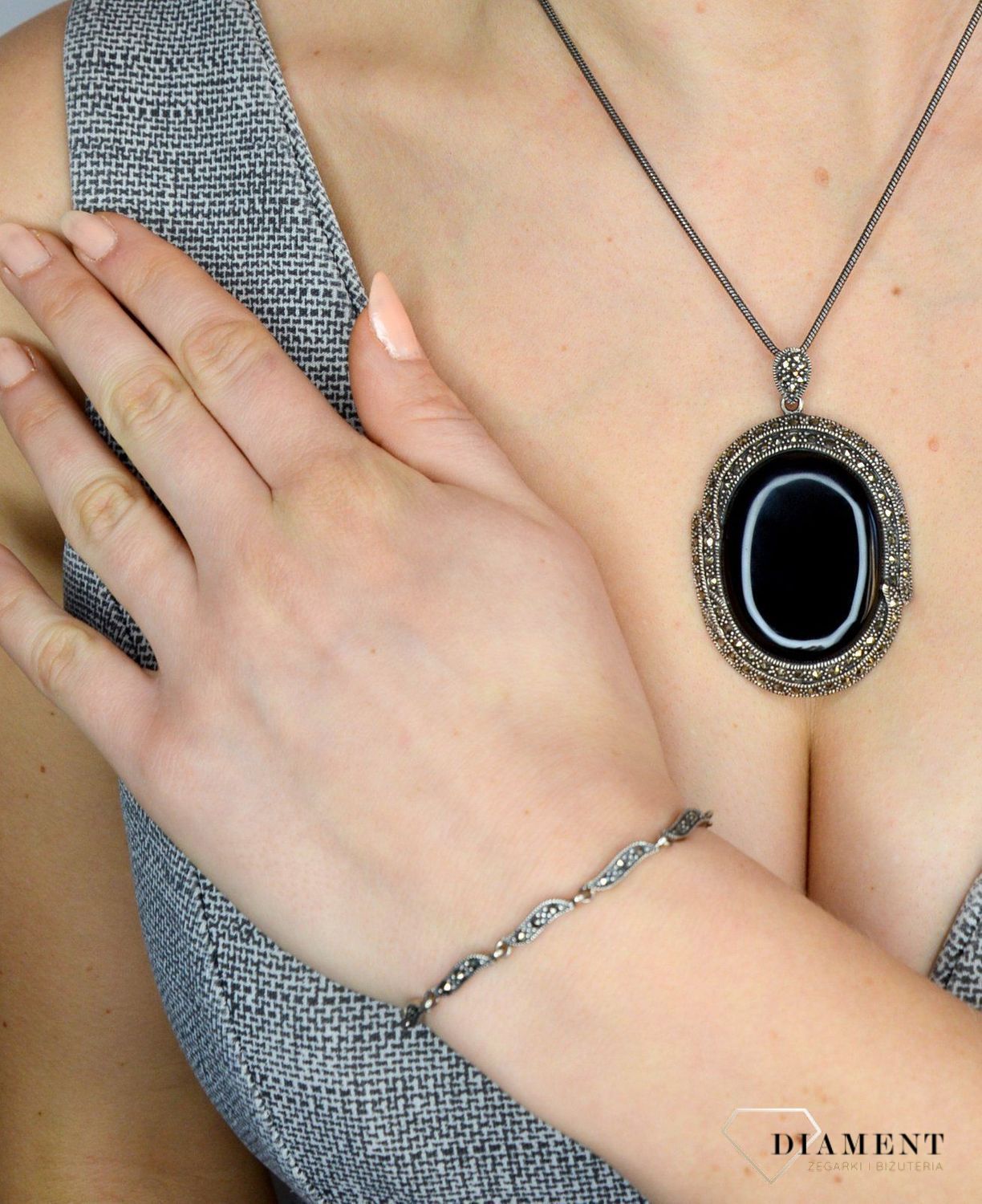 Bransoletka srebrna z markazytami i cyrkoniami w kolorze fioletu DIA-BRA-2511-925.jpg