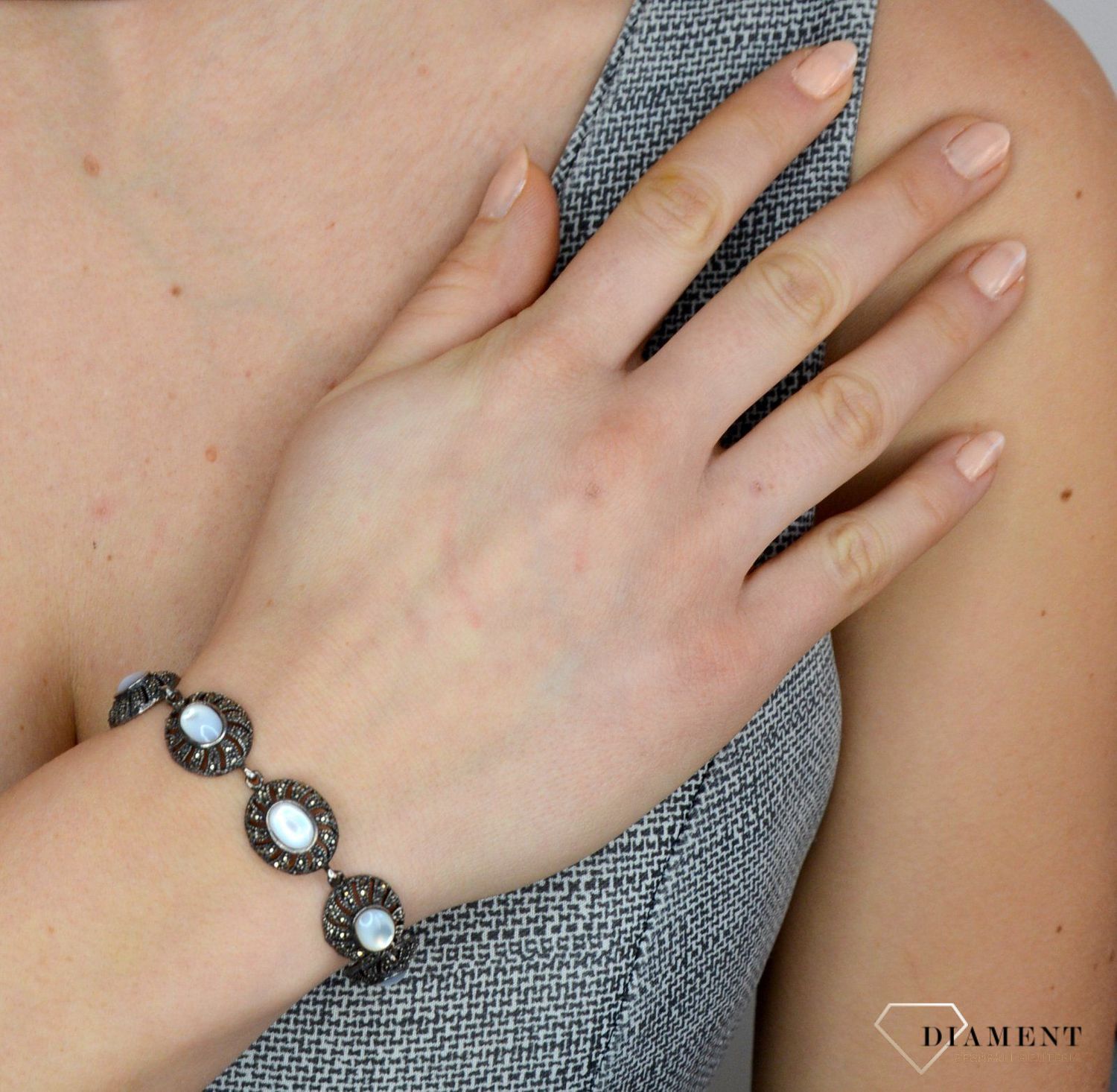 Bransoletka srebrna z markazytami i masą perłową DIA-BRA-2513-92511.jpg