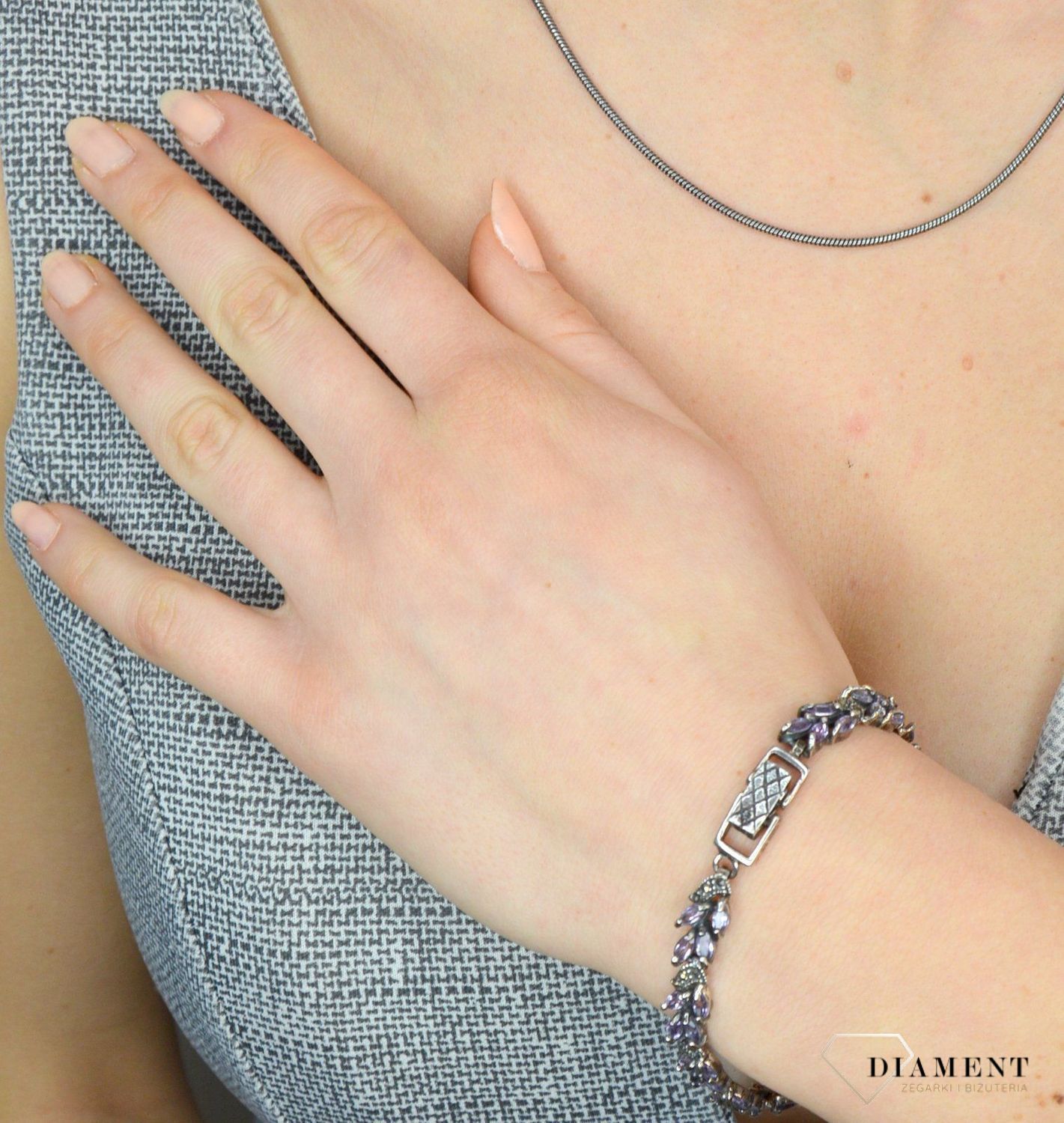 Bransoletka srebrna z markazytami i fioletowymi cyrkoniamii DIA-BRA-2516-925.jpg