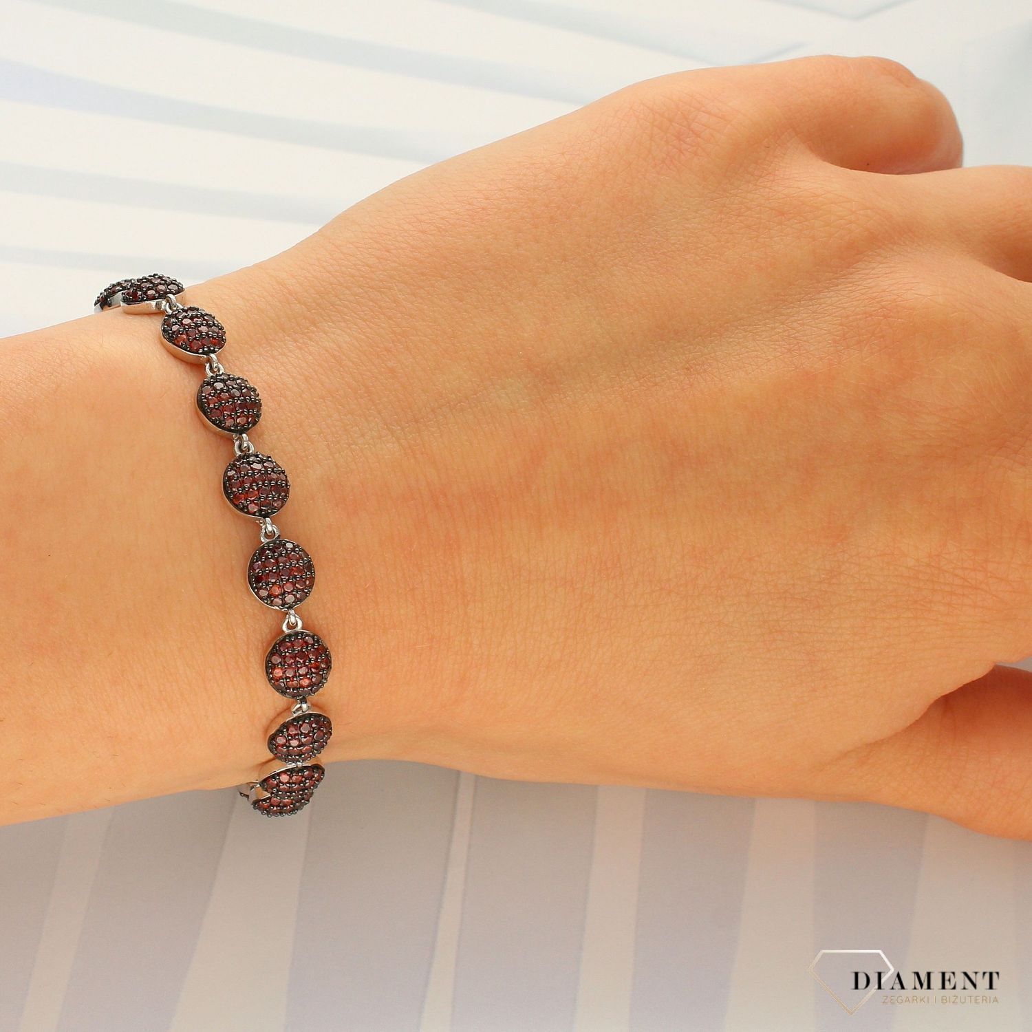 Bransoletka srebrna z czerwonymi cyrkoniami DIA-BRA-2931-925 (1).jpg