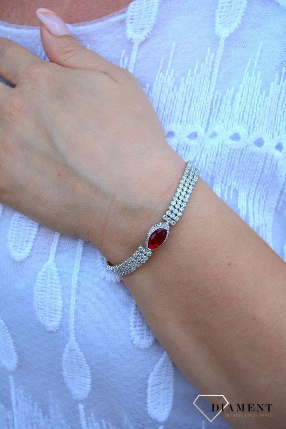 Srebrna bransoletka z cyrkoniami 'Rubinowa łza' DIA-BRA-2960-925 (2).jpg