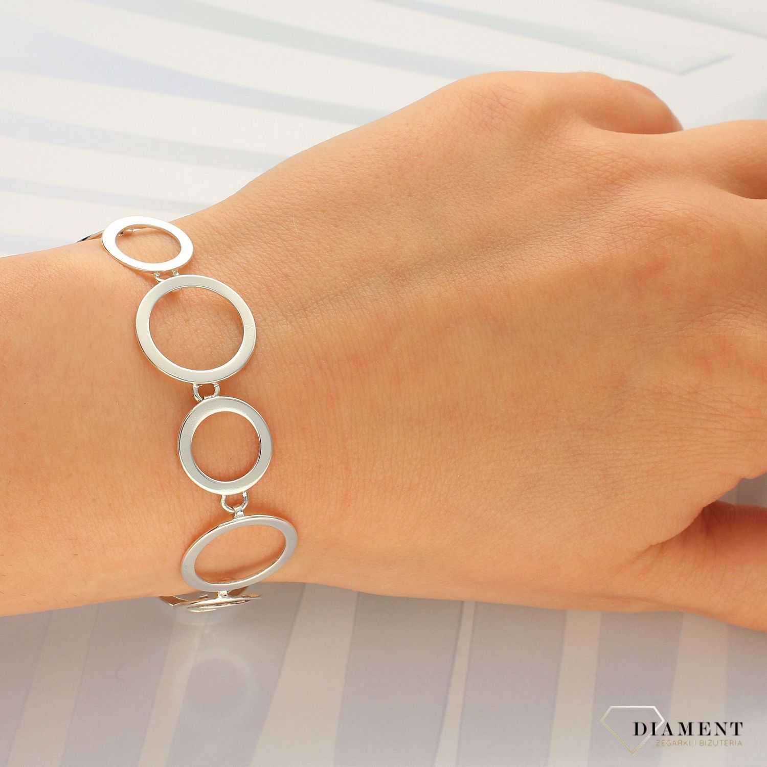 Bransoletka srebrna 'Gładkie kółka' DIA-BRA-2981-925 (1).jpg