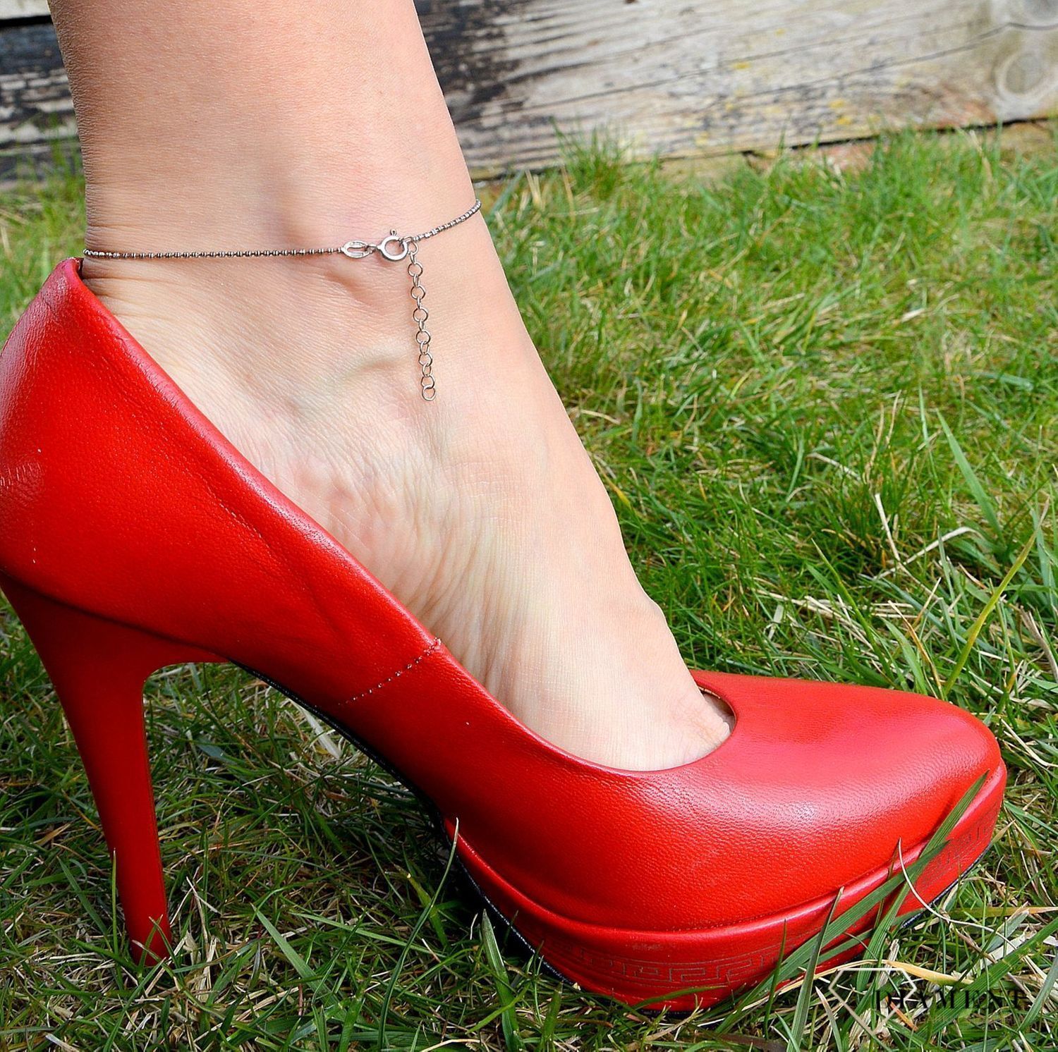 Srebrna bransoletka na nogę ozdobny łańcuszek DIA-BRA-3253-925.jpg