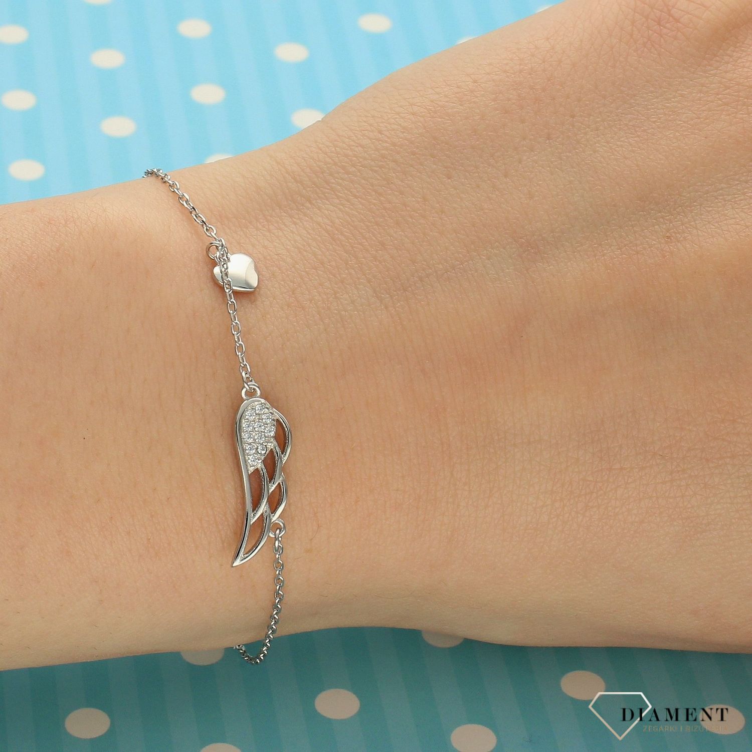 Srebrna bransoletka celebrytka skrzydełko z cyrkonią gładkie serduszko DIA-BRA-3578-925 (1).jpg