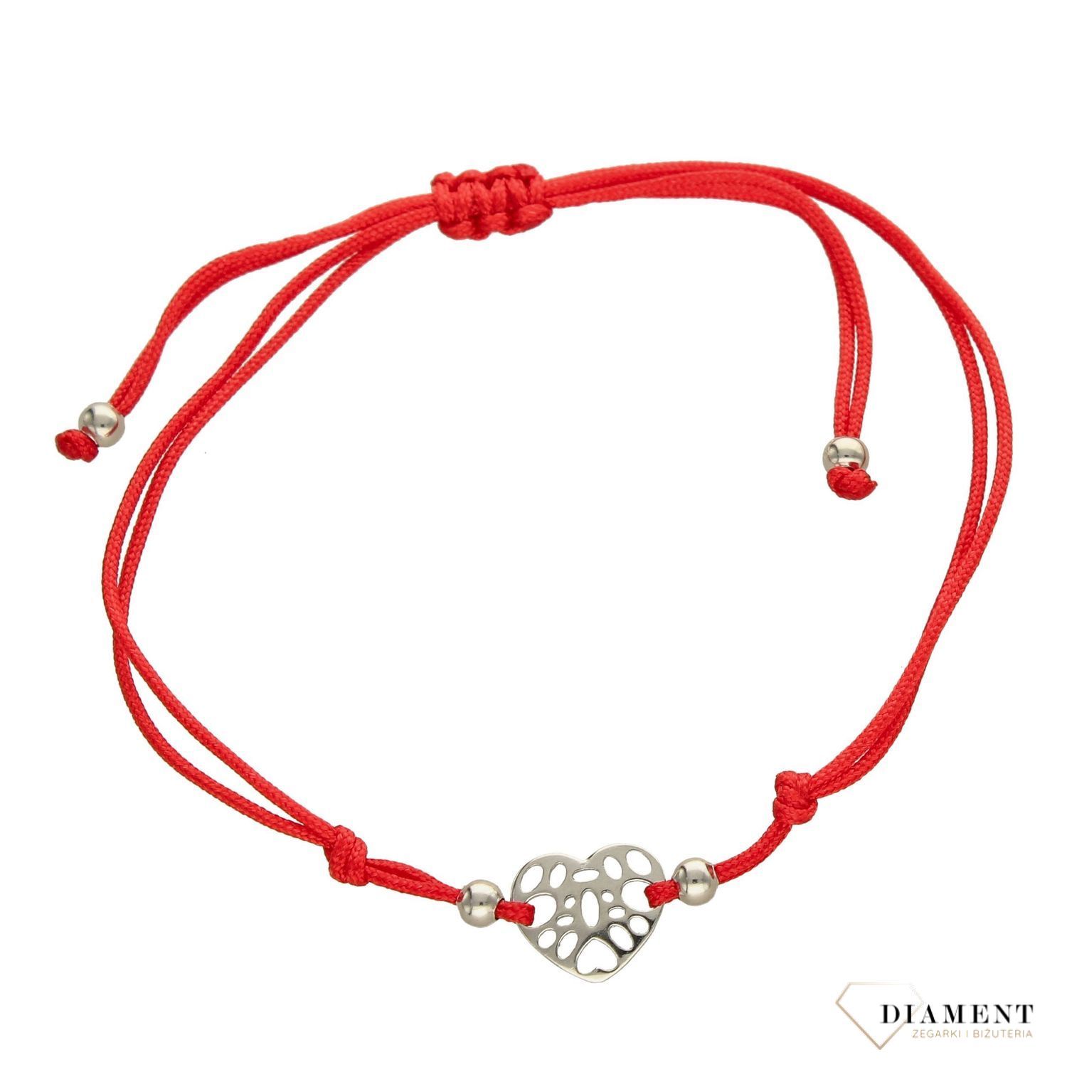 Srebrna bransoletka na czerwonym sznurku ażurowe serce DIA-BRA-3602-925.jpg