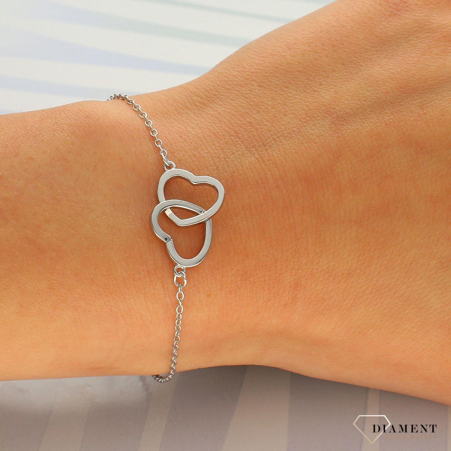 Srebrna bransoletka celebrytka połączone dwa serca DIA-BRA-3627-925 (1).jpg