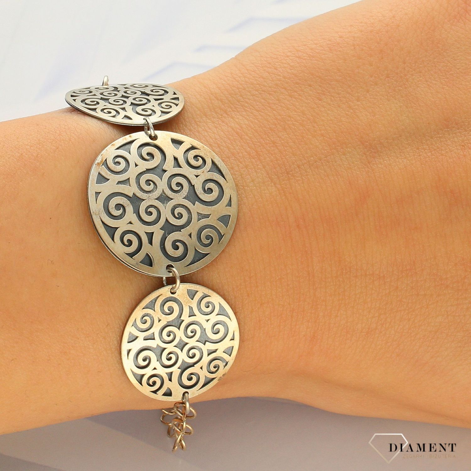 Bransoletka damska srebrna 'Koła z ornamentem' DIA-BRA-3839-925 (1).jpg