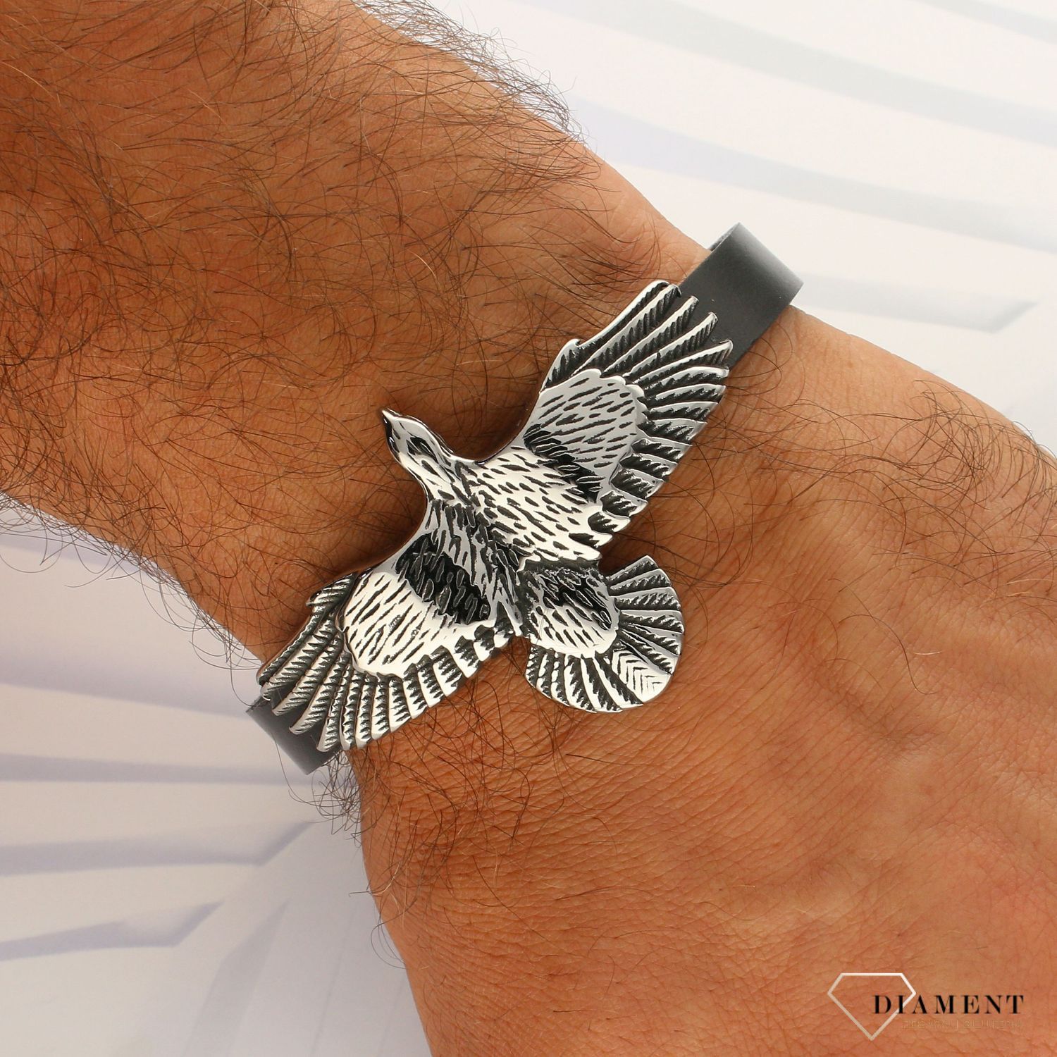 Bransoletka męska skórzana z orłem. Symbol męskości DIA-BRA-3882-STAL.Bransoletka dla faceta w kolorze czarnym wykonana ze stali szlachetnej i skóry z symbolem orła.  Prezent dla prawdziwego mężczyzny (1).jpg