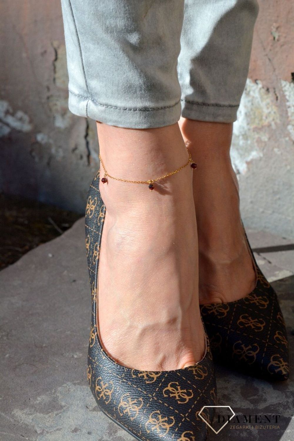 Srebrna pozłacana bransoletka na nogę z kryształami granat DIA-BRA-4066-925.jpg