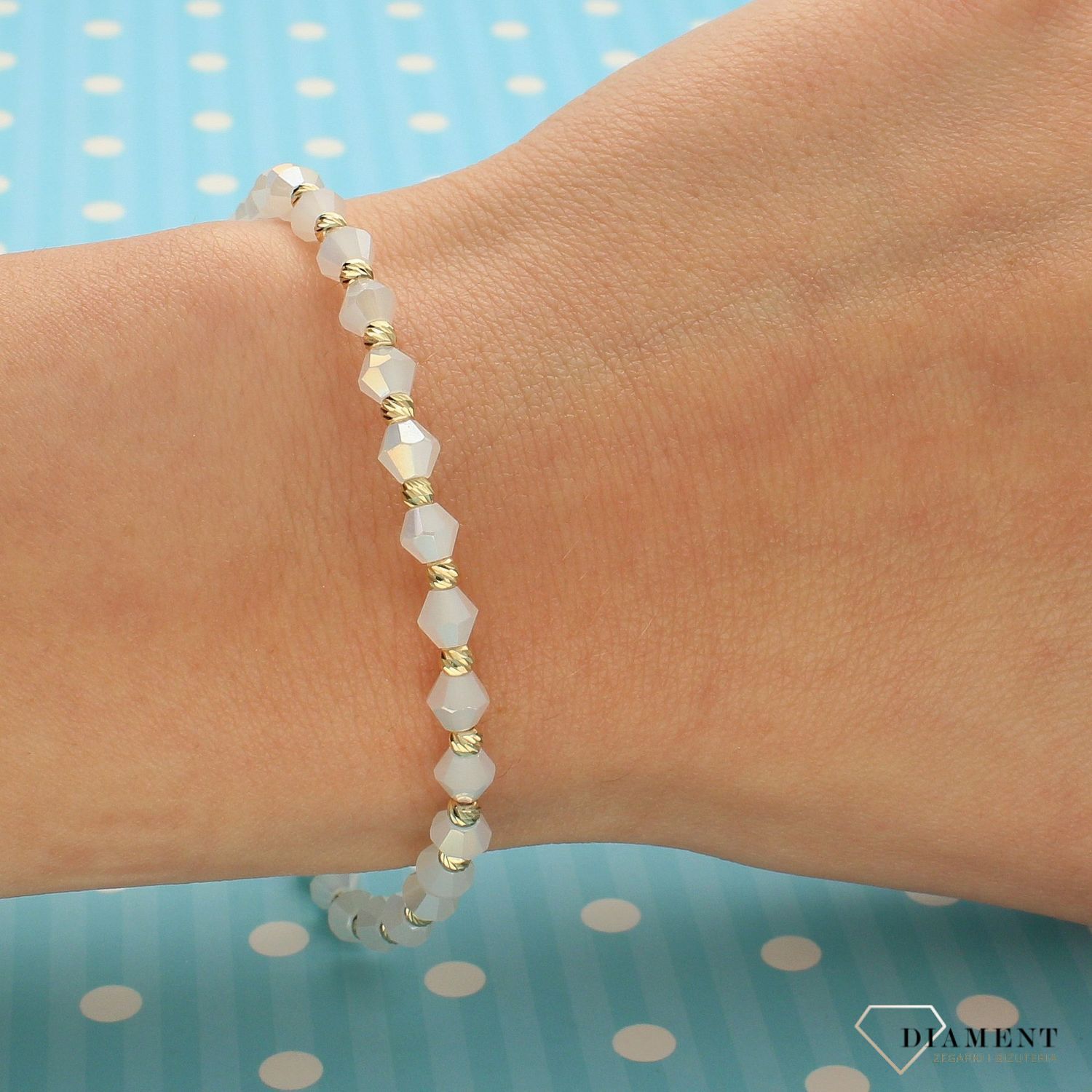 Bransoletka na sznureczku biała cyrkonia złote kuleczki DIA-BRA-4178-585 (1).jpg