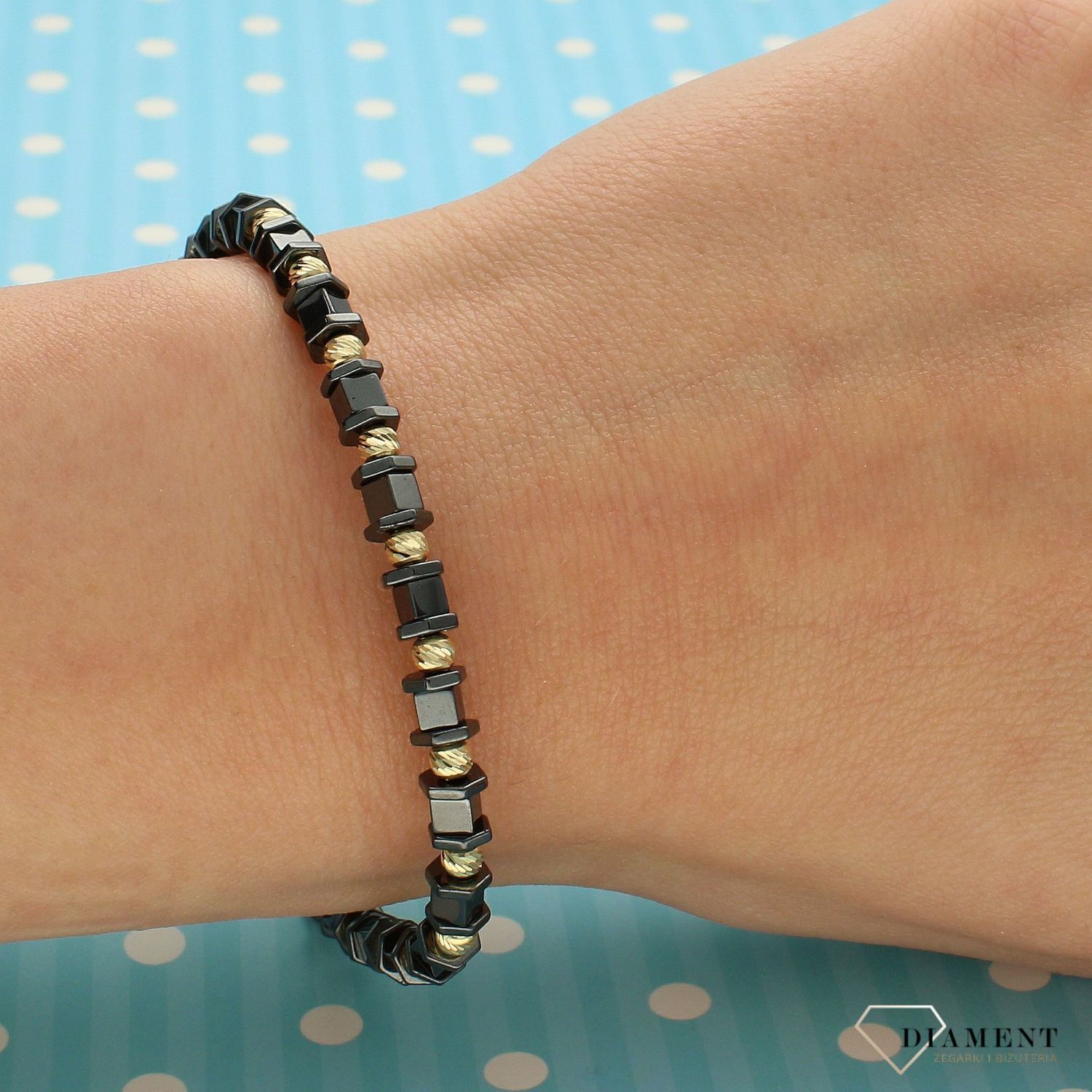 Bransoletka na sznureczku złote grawerowane kuleczki z hematytem DIA-BRA-4181-585 (1).jpg