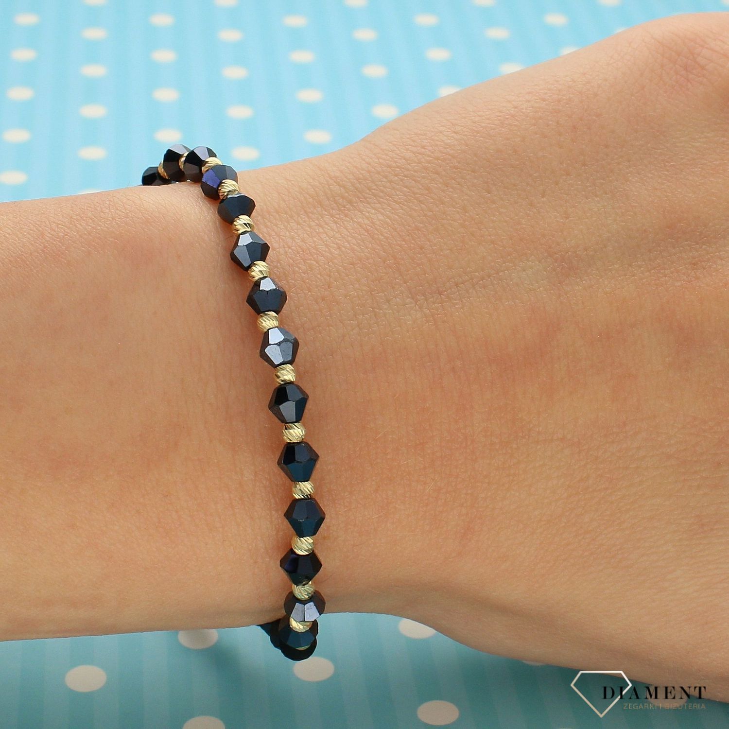 Bransoletka na sznureczku złote grawerowane kuleczki, granatowe cyrkonie DIA-BRA-4183-585 (1).jpg