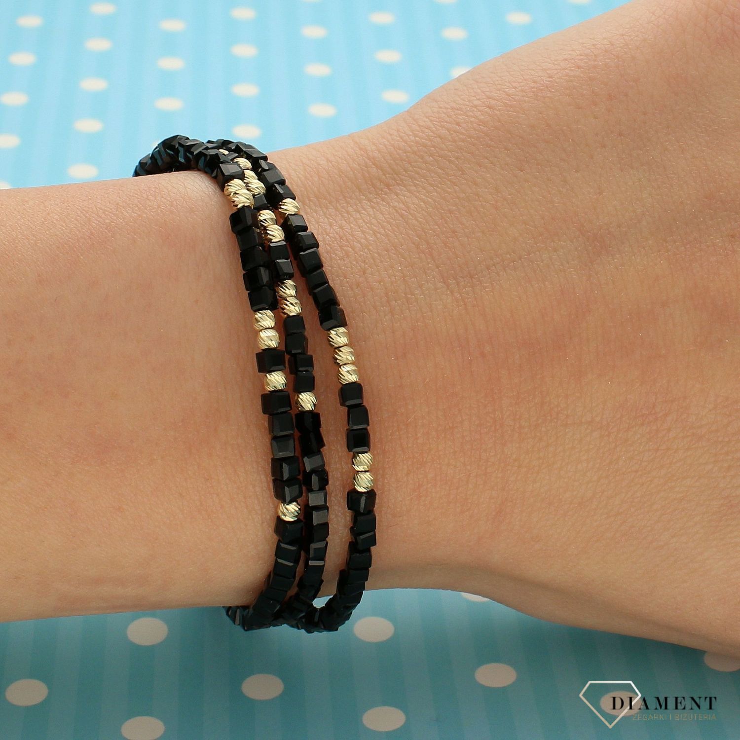 Bransoletka na potrójnym sznureczku ze złotymi kuleczkami DIA-BRA-4191-585 (1).jpg