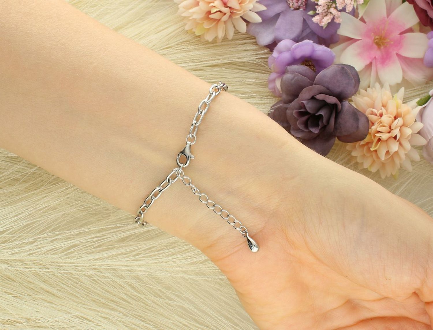 Bransoletka damska srebrna spinaczowa z wisząca blaszką próba 925, DIA-BRA-4646-925 1.jpg