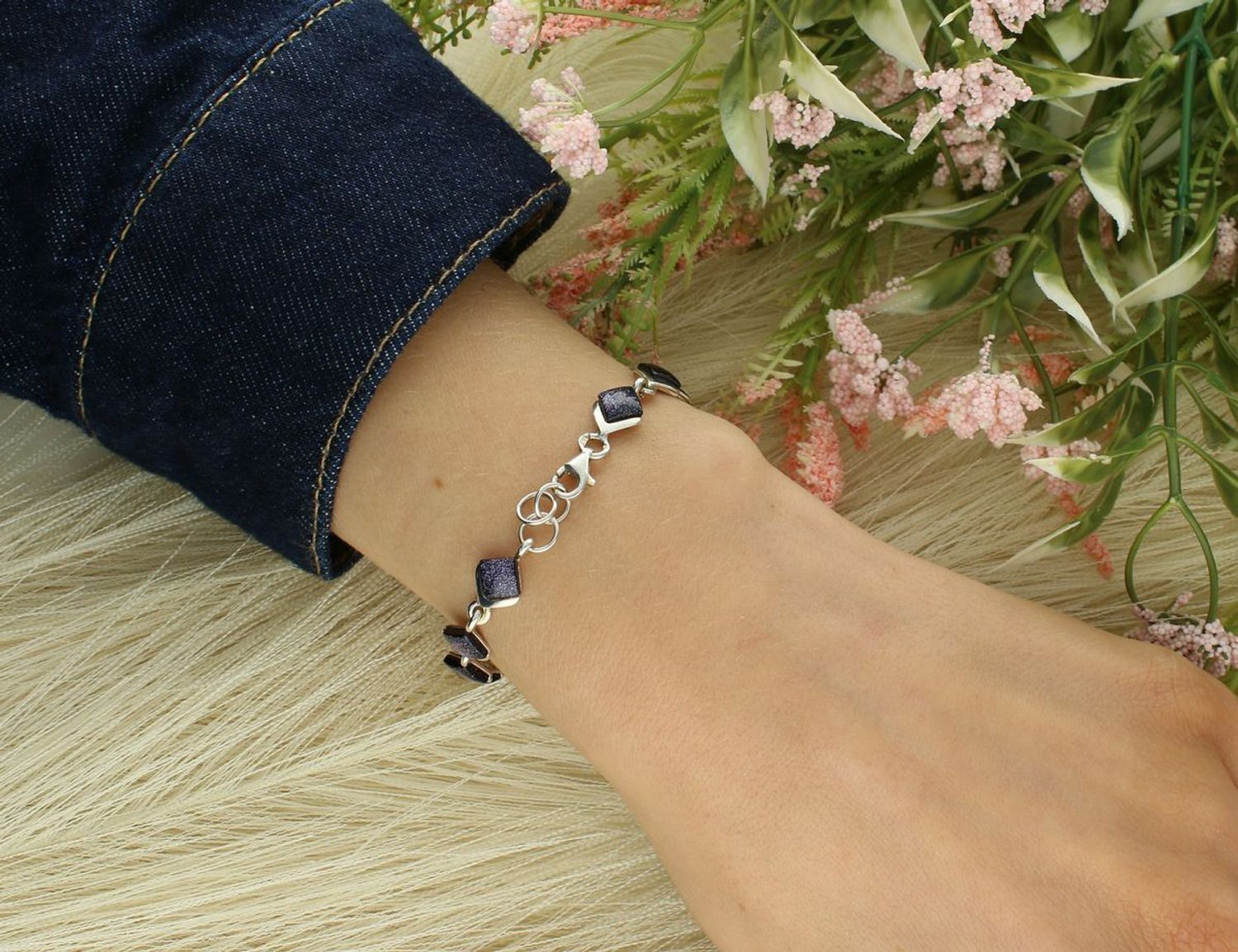 Elegancka srebrna bransoletka damska z kamieniem noc kairu. Waga 9,30 g, długość 19–20 cm, srebro próby 925, wygodne zapięcie na karabińczyk. Idealna na prezent.1.jpg