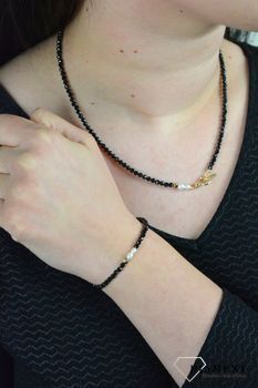 Bransoletka damska kamienie naturalne turmalin,perła,hematyt DIA-BRA-4884-925. Turmalin- odpowiada za przyjaźń, bogactwo i miłość (1).JPG