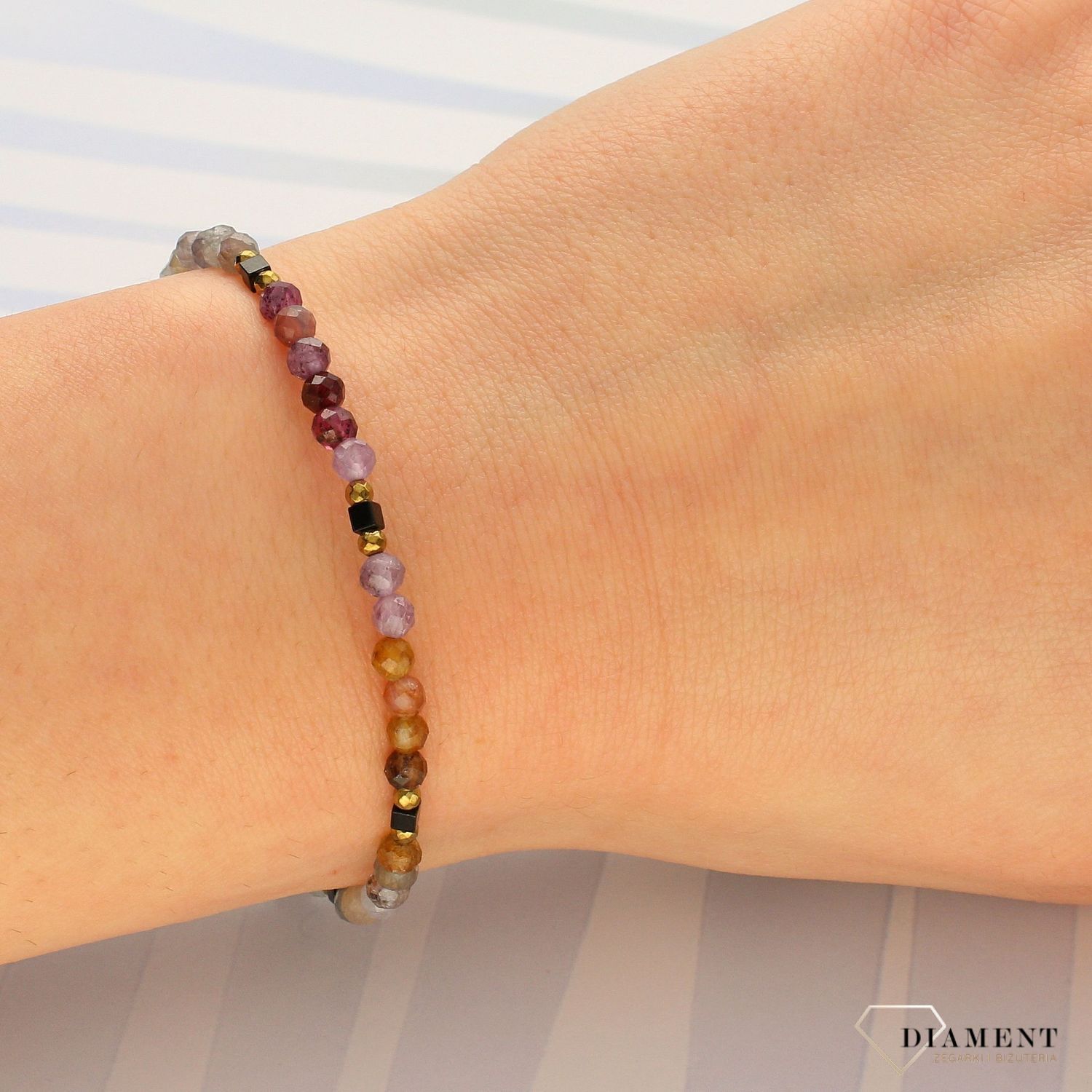 Bransoletka kamienie naturalne spinel, hematyt DIA-BRA-4901-925 (1).jpg