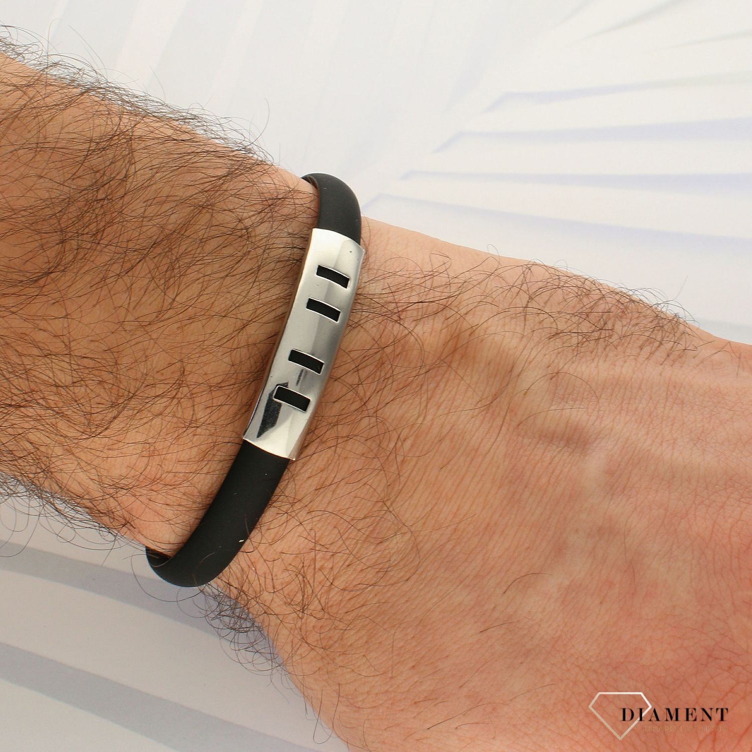 Bransoletka dla mężczyzny Czarny silikon z ozdobną blaszką do graweru DIA-BRA-5000-STAL (1).jpg