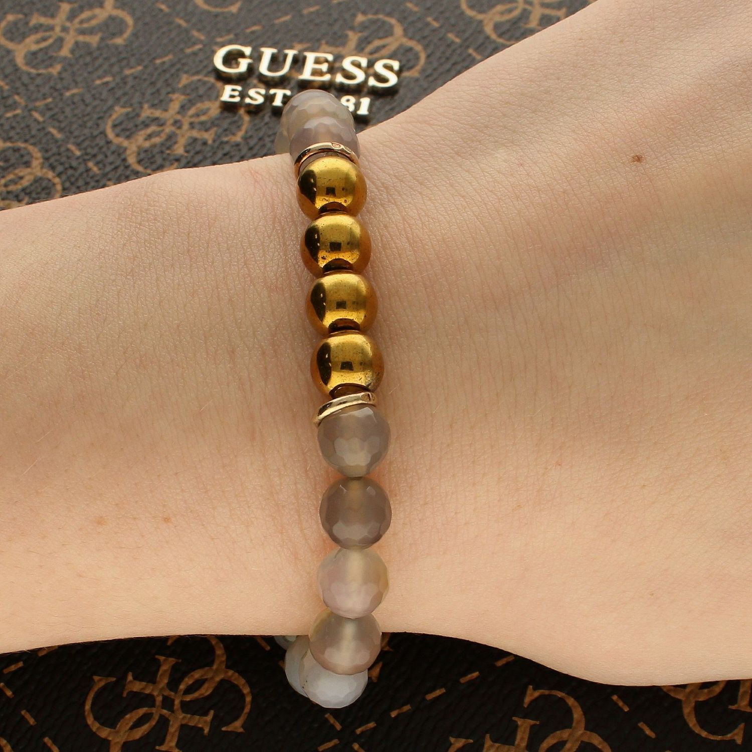 Bransoletka damska koraliki z kamieniami Agat i Hematyt DIA-BRA-5632-INNE. Bransoletka na gumce. Bransoletka z kamieni naturalnych. Bransoletka damska koraliki. Bransoletka idealna na prezent. Na każdą okazję.  (1).jpg