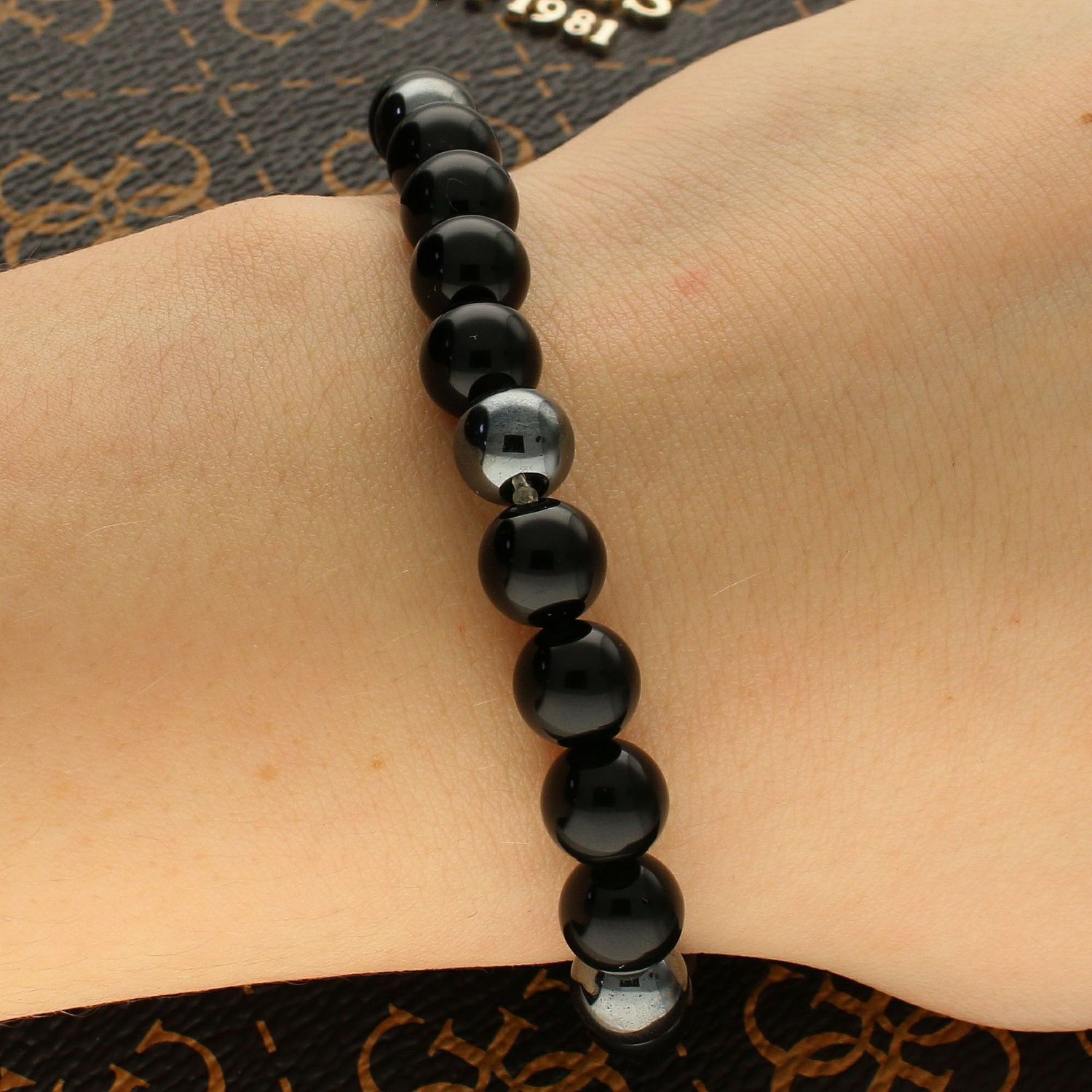 Bransoletka damska koraliki Onyks DIA-BRA-5635-INNE. Bransoletka na gumce. Bransoletka z Onyksem. Bransoletka z kamieniem naturalnym (2).jpg