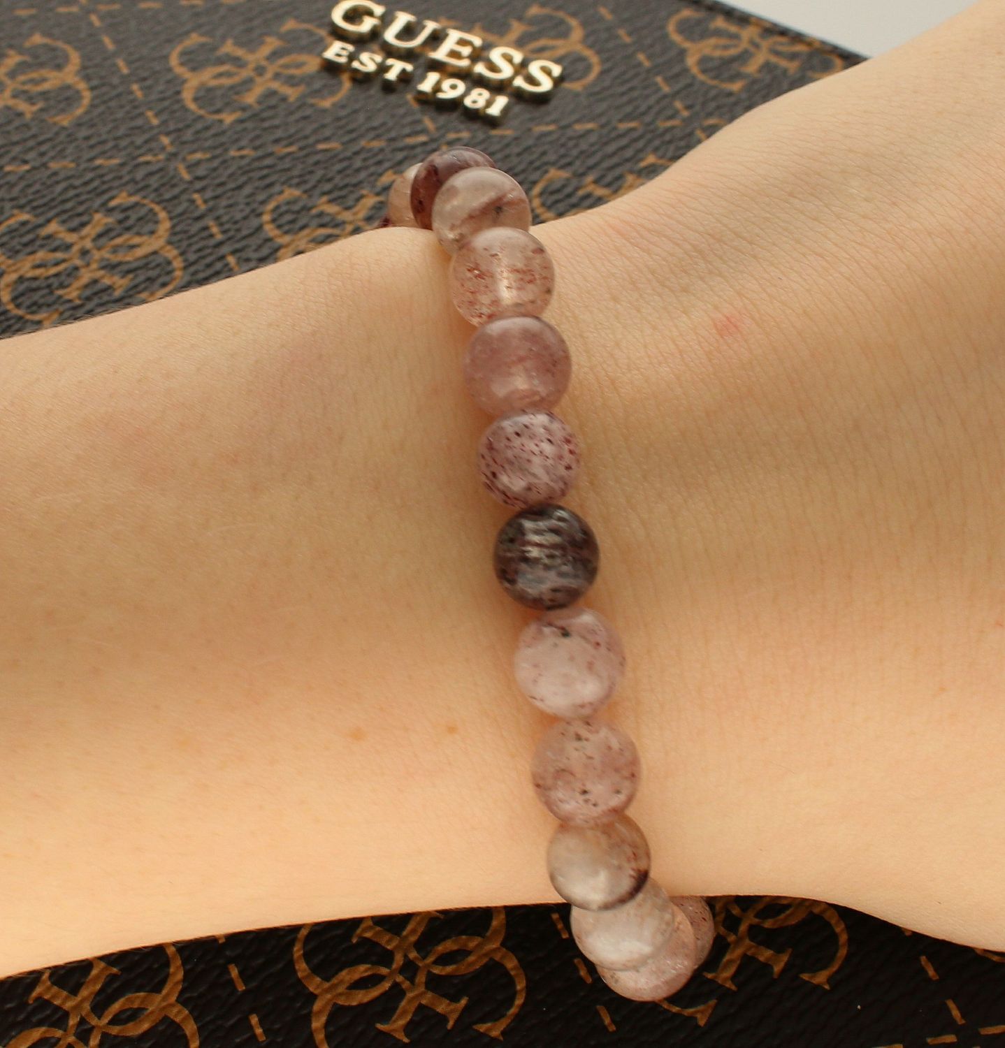 Bransoletka damska koraliki Kwarc z chlorytem DIA-BRA-5670-INNE. Bransoletka z kamieniami naturalnymi. Bransoletka Kwarc z chlorytem. Bransoletka damska z koralików (1).jpg