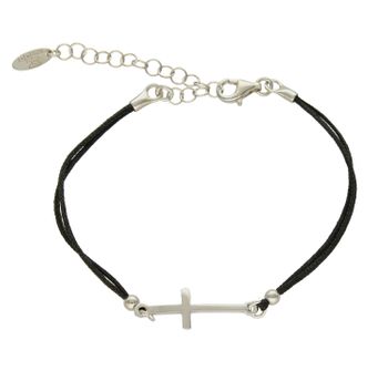 Bransoletka damska srebrna na sznureczku krzyżyk DIA-BRA-60401BLACK-925. Biżuteria ta będzie wspaniałym upominkiem dla każdej osoby. Bransoletka na sznureczku doskonale dopełni codzienną stylizację. Biżuteria wykonana z najw.jpg