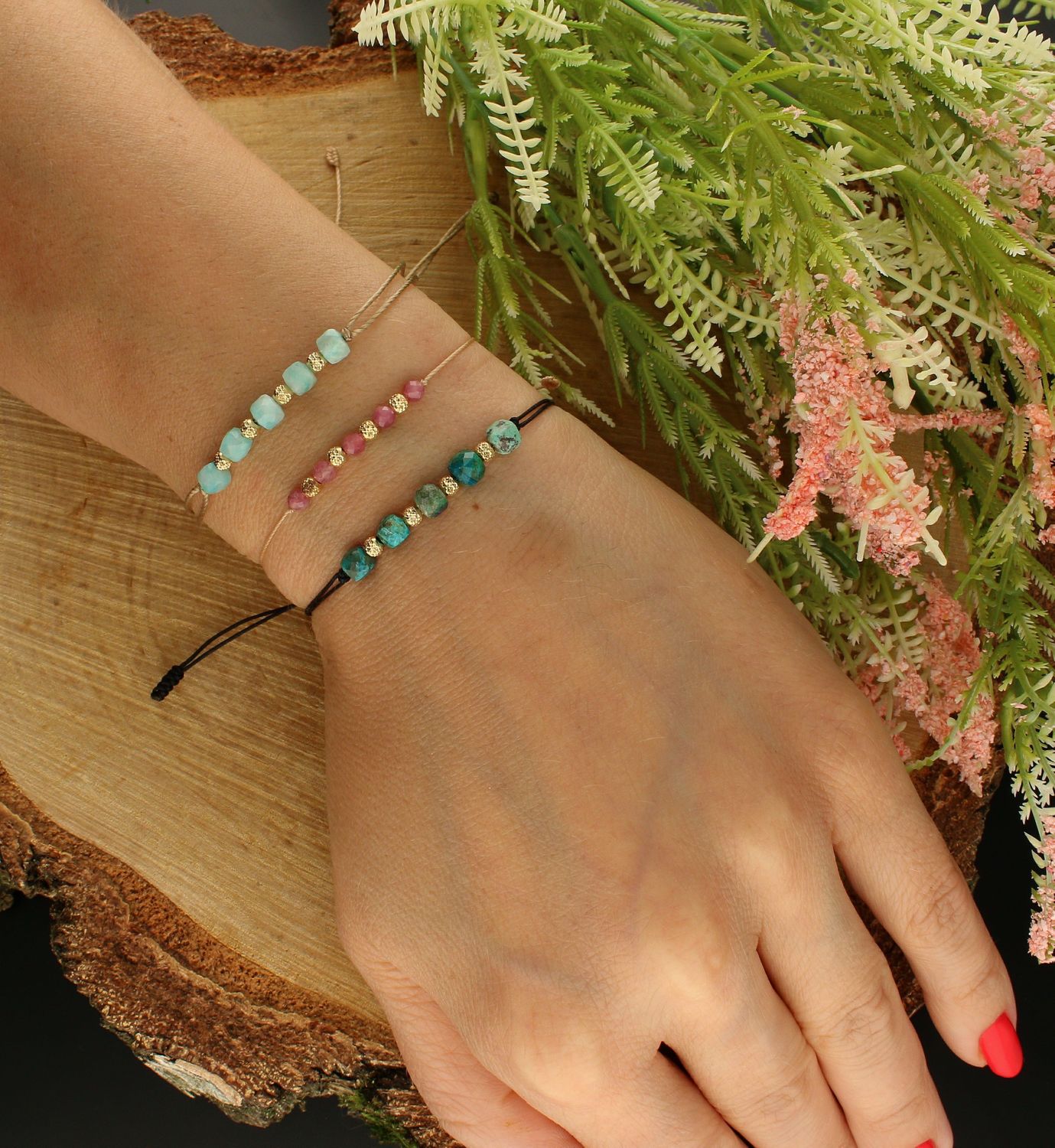 Bransoletka na sznureczku ze złotem i Turmalinem DIA-BRA-6482-585.jpg