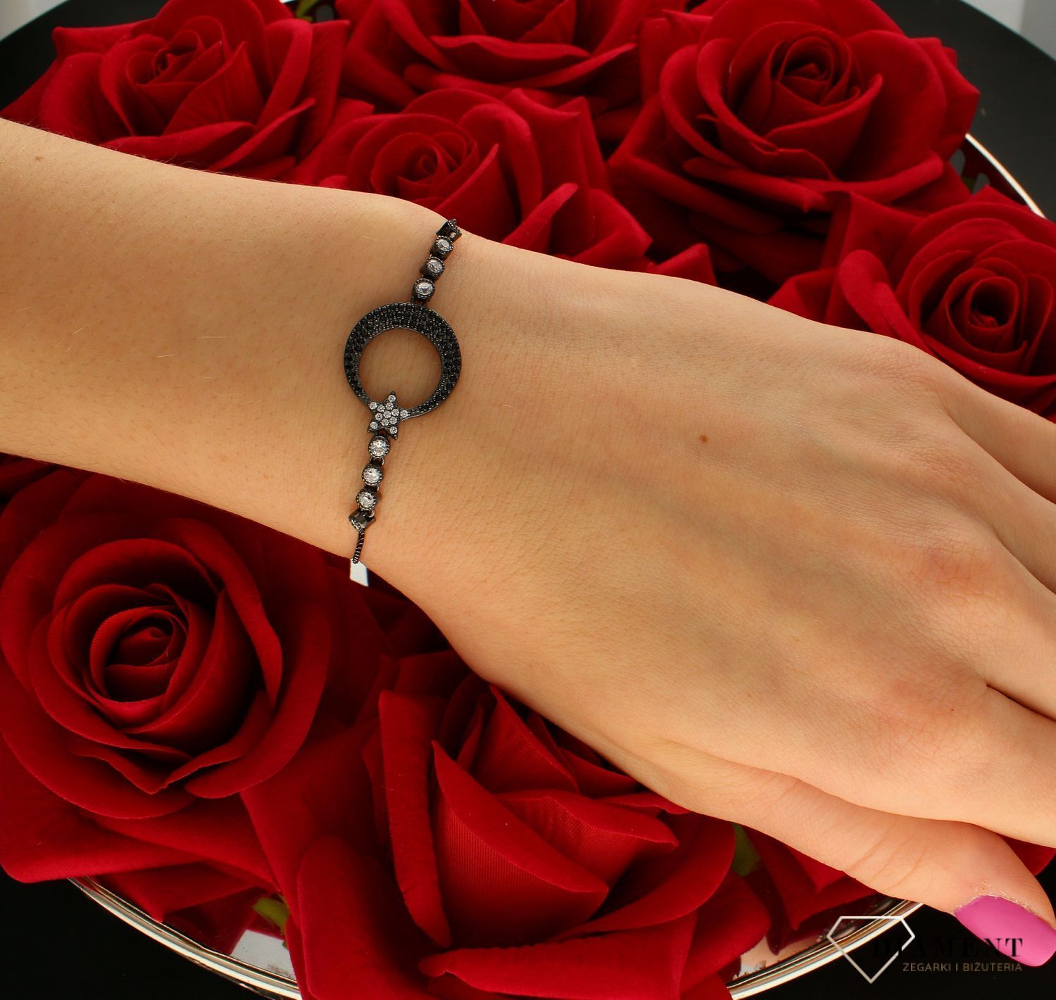 Srebrna bransoletka w czarnym kolorze z cyrkoniami DIA-BRA-6486-925.jpg