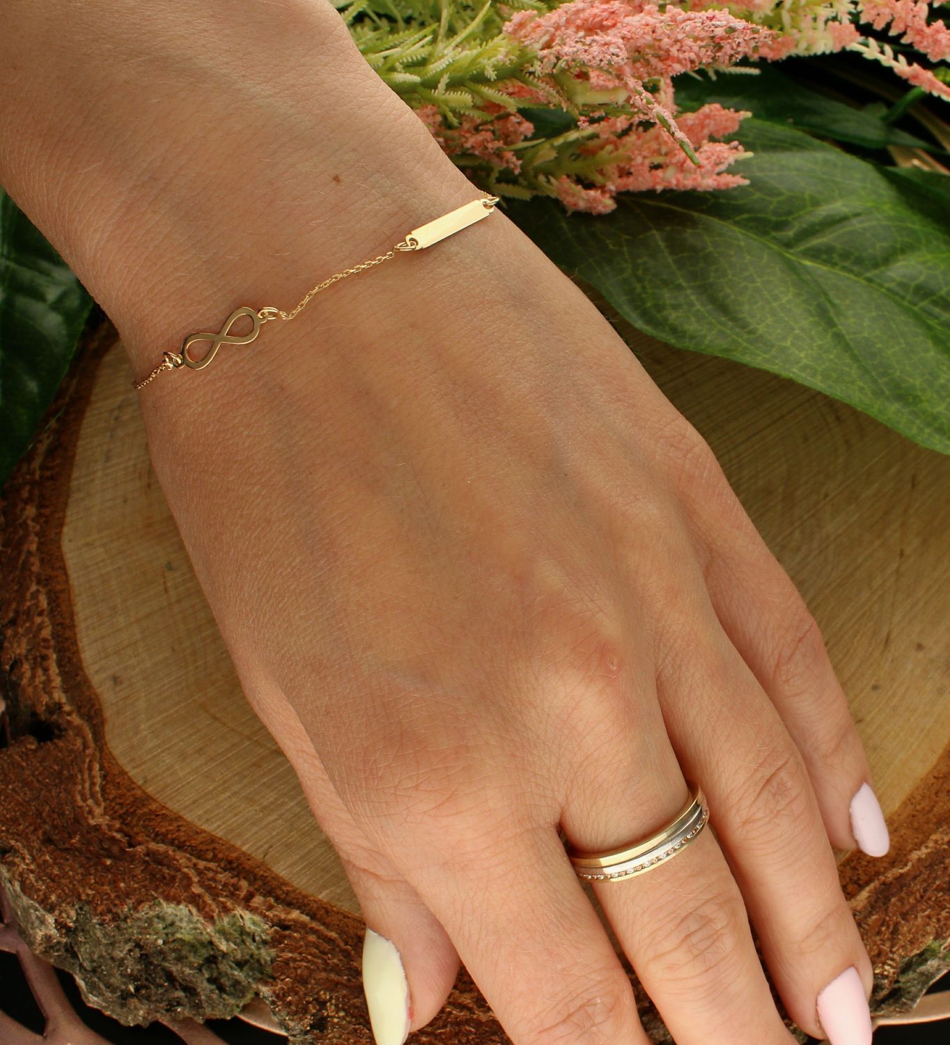 Bransoletka złota 333 celebrytka ze znakiem nieskończoności DIA-BRA-6534-585.  Bransoletka damska złota. Bransoletka klasyczna złota. Bransoletka złota celebrytka. Złota bransoletka ze znakiem nieskończoności. Złota bransole (3).jpg