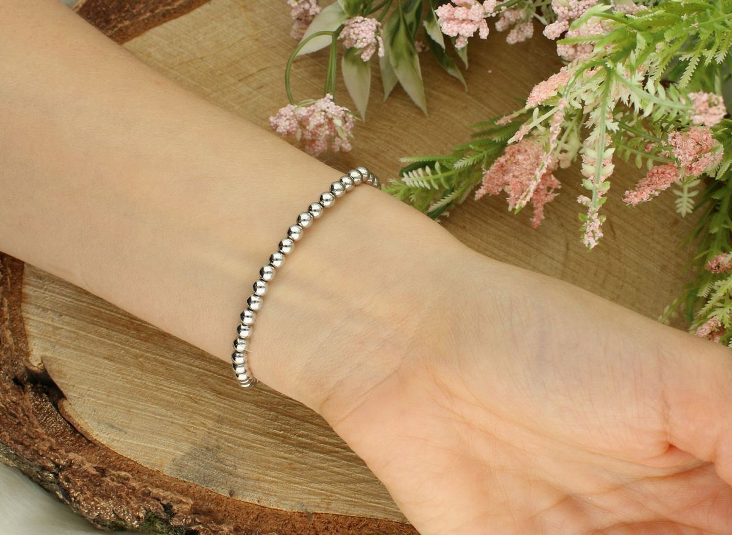 Srebrna bransoletka z kuleczkami i różowym sercem – elastyczna, srebro 925, na nadgarstek do 17 cm.jpg