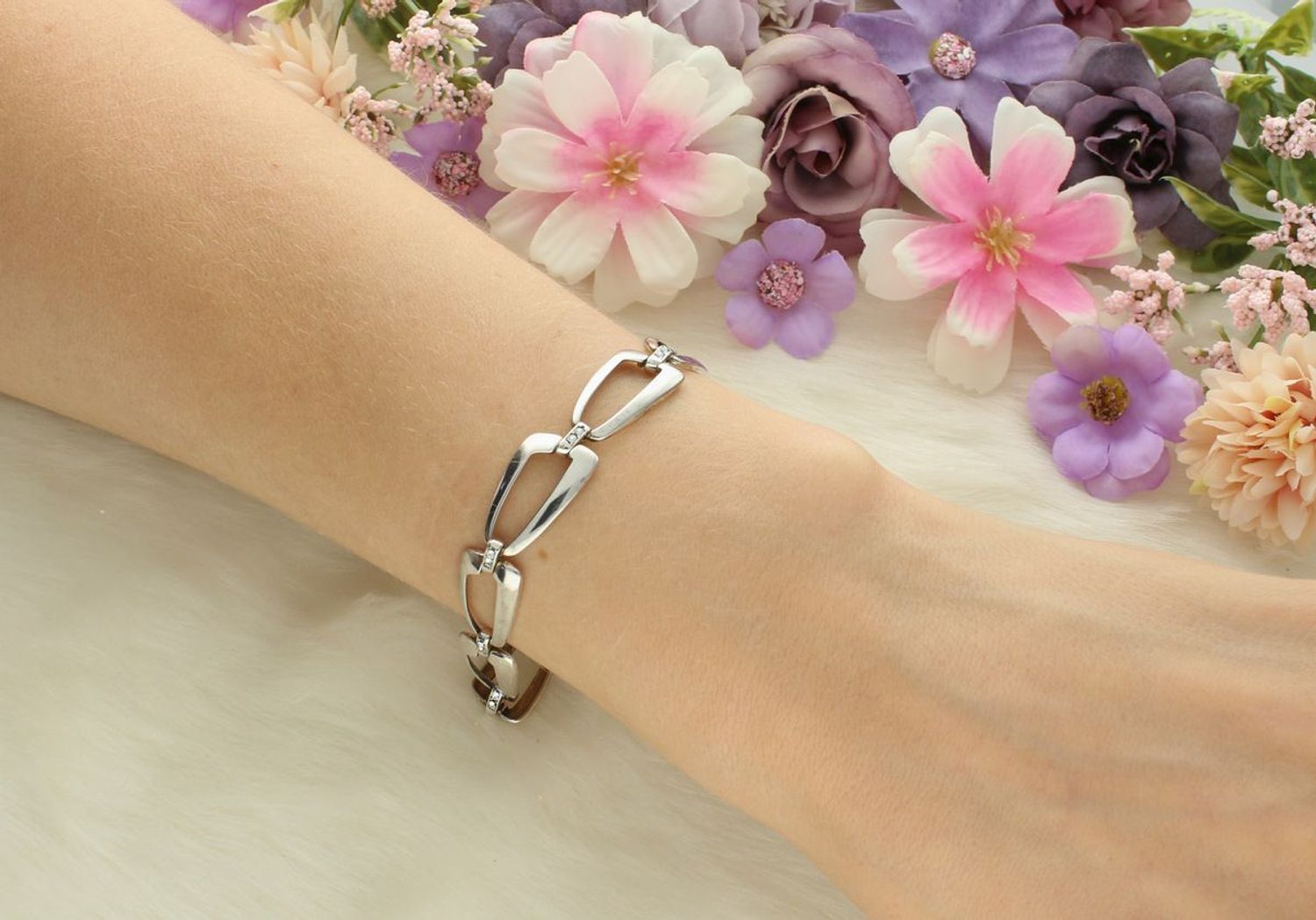 Bransoletka Srebrna Damska 925 Geometryczna z Cyrkoniami – DIA-BRA-8819-925  Elegancka Biżuteria z Regulacją Ag 925.jpg