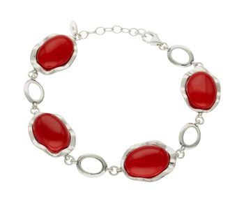 Bransoletka srebrna 'Czerwona piękność' DIA-BRA-8859-925. Bransoletka z czerwonym koralem syntetycznym to propozycja od sklepu jubilerskiego Diament. Biżuteria dla osoby, która lubi różnorodne i odważne dodatki w swoich styl.jpg