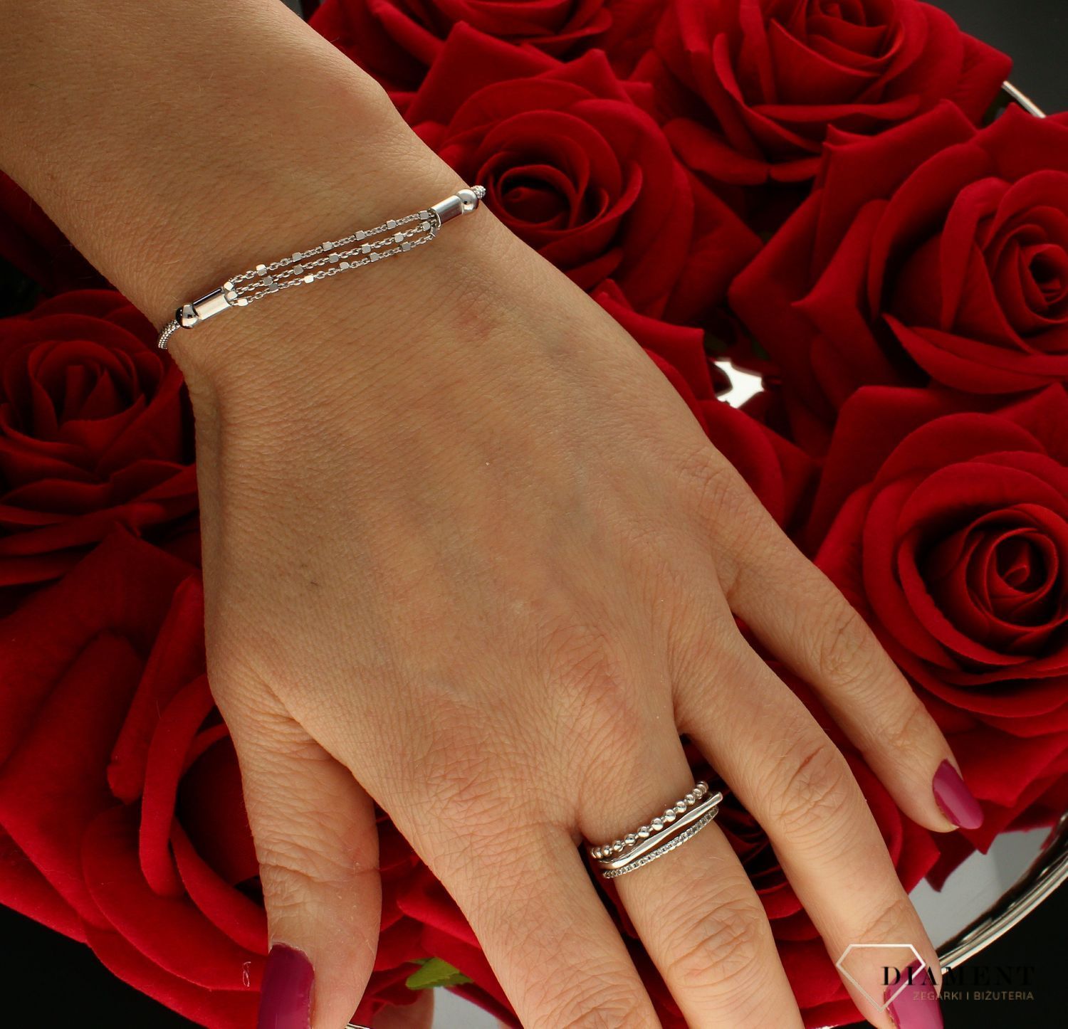 Bransoletka srebrna damska klasyczna DIA-BRA-9115-925. Delikatna bransoletka wykonana z najwyższej próby srebra 925 o modnym klasycznym splocie z ozdobnym łańcuszkiem . Idealny pomysł na prezent (1).jpg